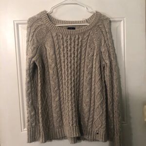 American Eagle sweater